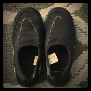 Water shoes for pools barely uesd